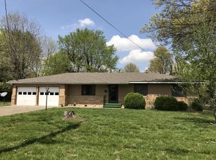 800 Hillcrest St, Monett, MO 65708