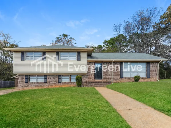 300 11th St, Pleasant Grove, AL 35127