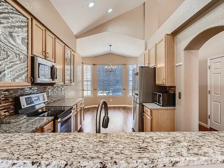 20430 E Bellewood Pl — Photo 15