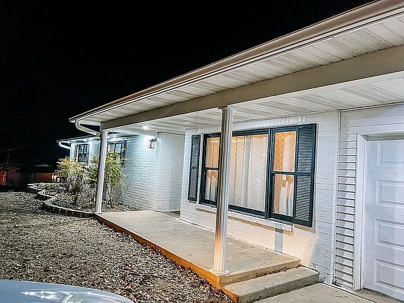 Outdoor lighting all around 