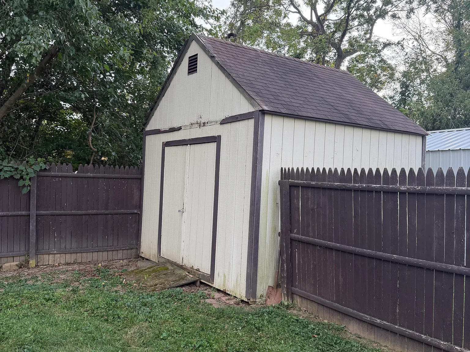 3 bed, 1500 sqft, $2,200 — Photo 2