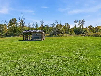 Property photo 35
