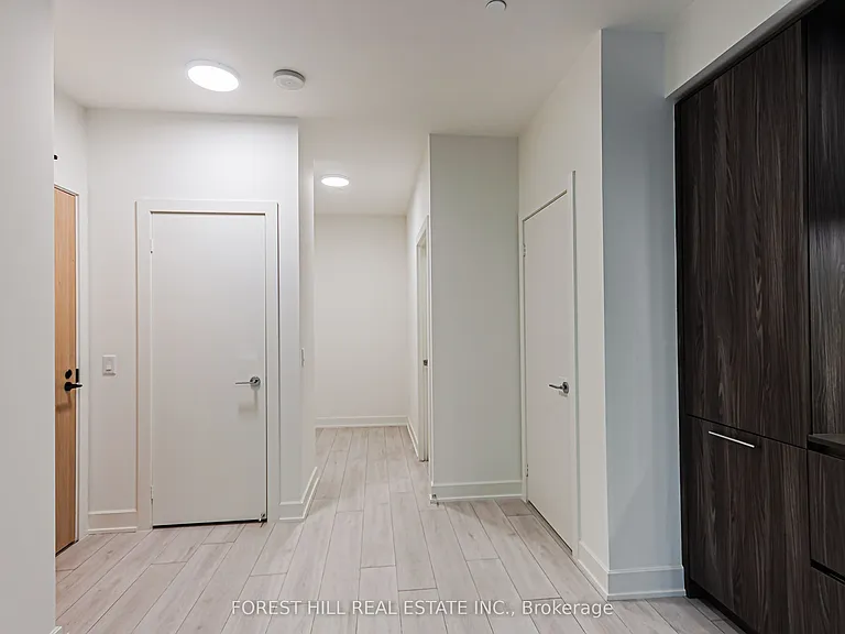 15 Mercer St S #807 — Photo 11