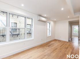 711 Saint Marks Ave