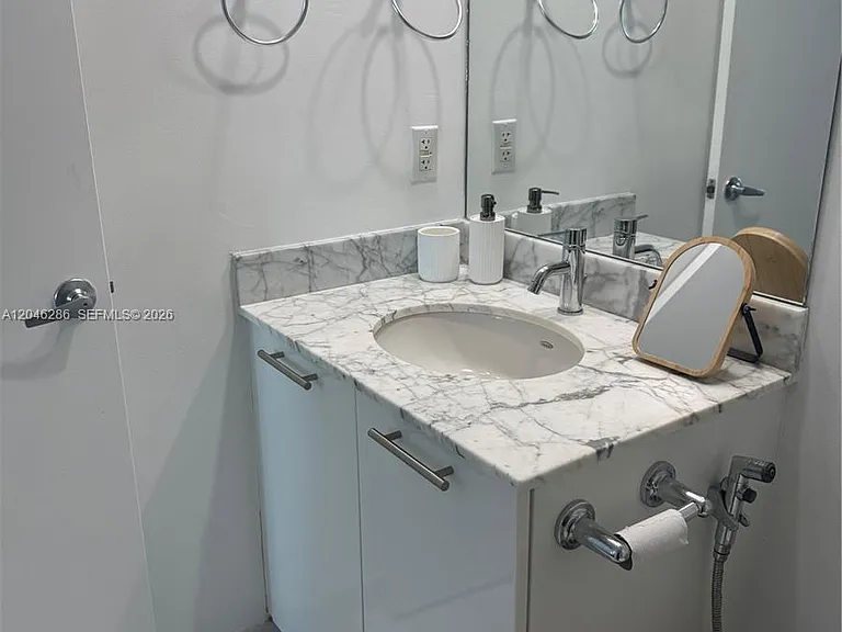 950 Brickell Bay Dr #2907 — Photo 31