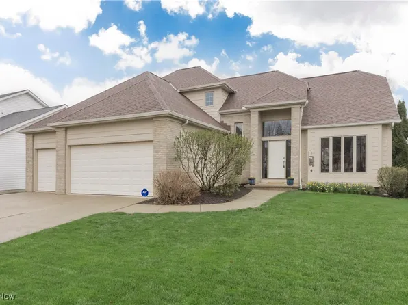 38185 Drury Ln, Willoughby, OH 44094