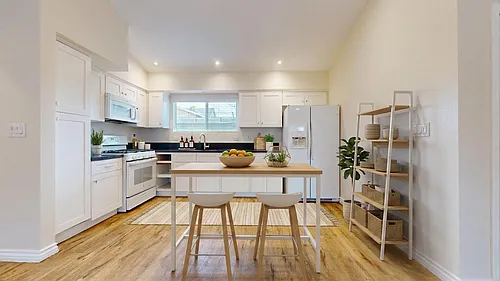 1025 W 46th St #1025 Photo 1