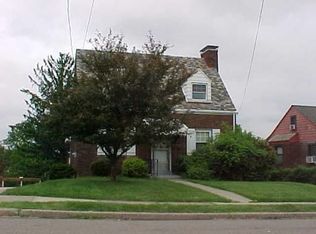 9 Penn Dr, Pittsburgh, PA 15214