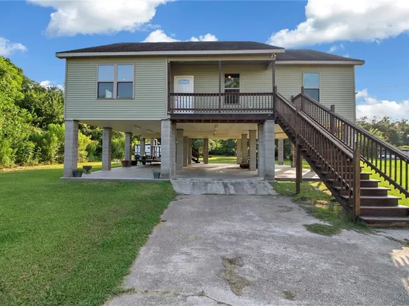 2634 Privateer Blvd, Barataria, LA 70036