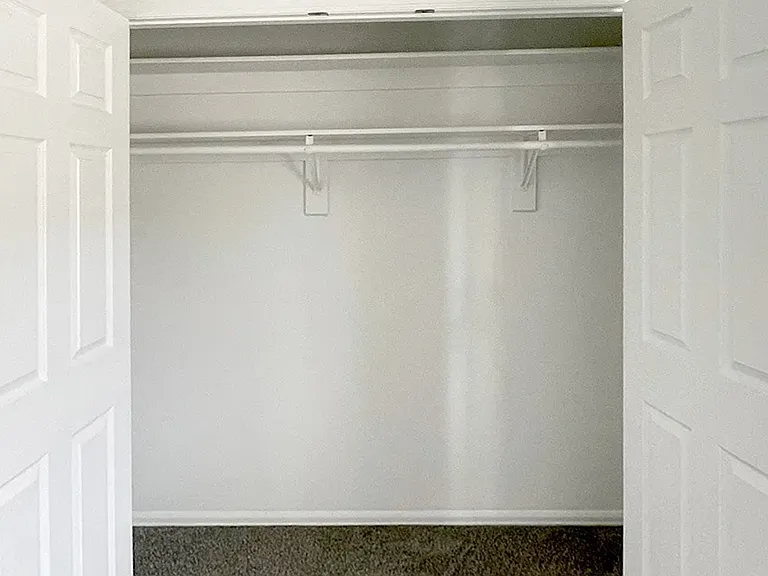 240 Chisholm Way — Photo 2