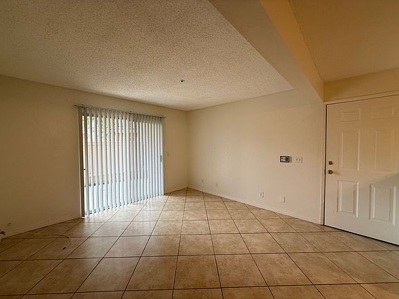 4th image of 321 Inger Dr Unit J-81