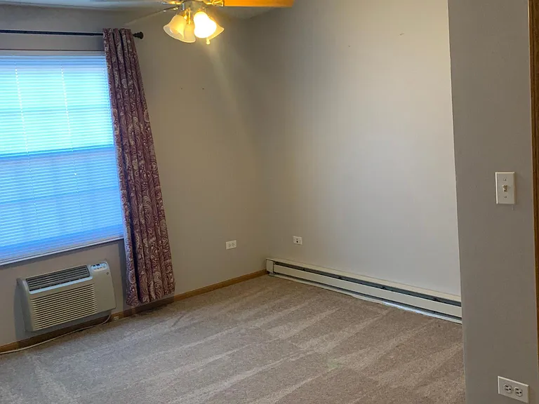 421 Leah Ln #1D — Photo 6