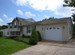 106 George St, Taneytown, MD 21787