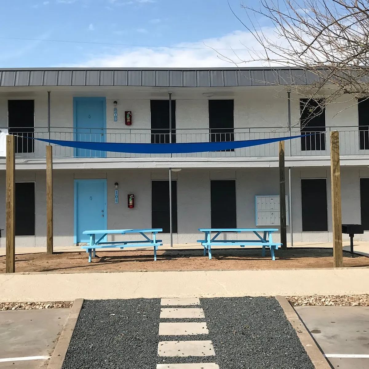 Building Photo - Crestview Place