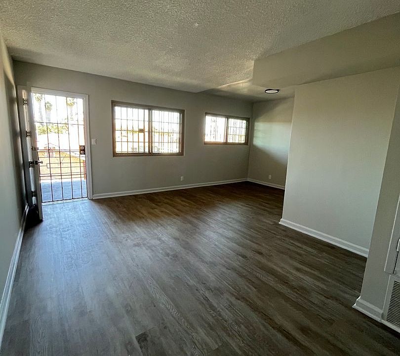 1st image of 1212 W 96th St APT 7