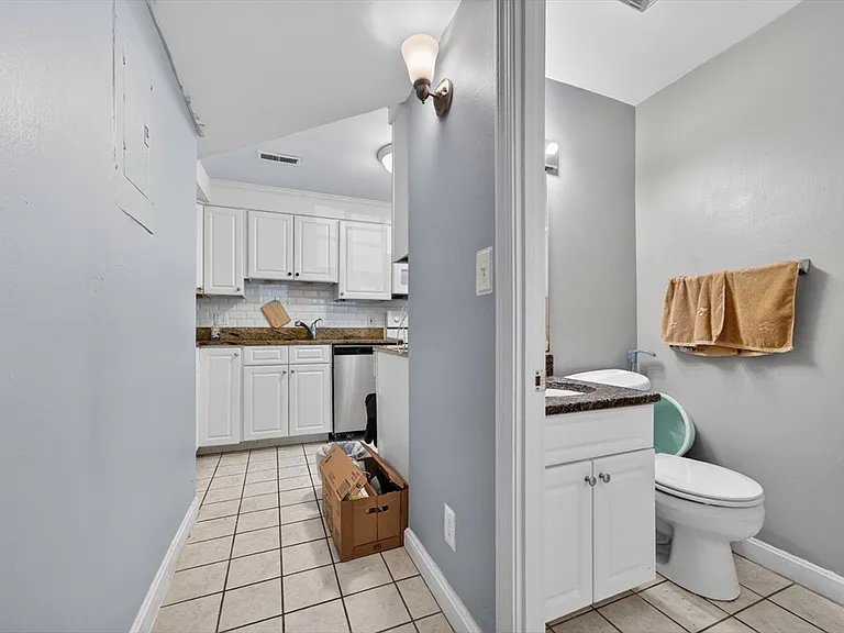 68 Jericho Rd #68 — Photo 4