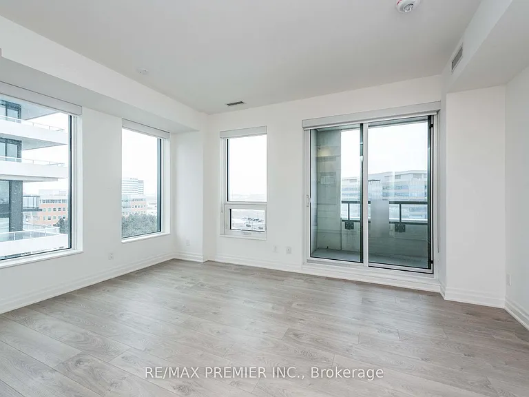 10 Rouge Valley Dr W #808 — Photo 12