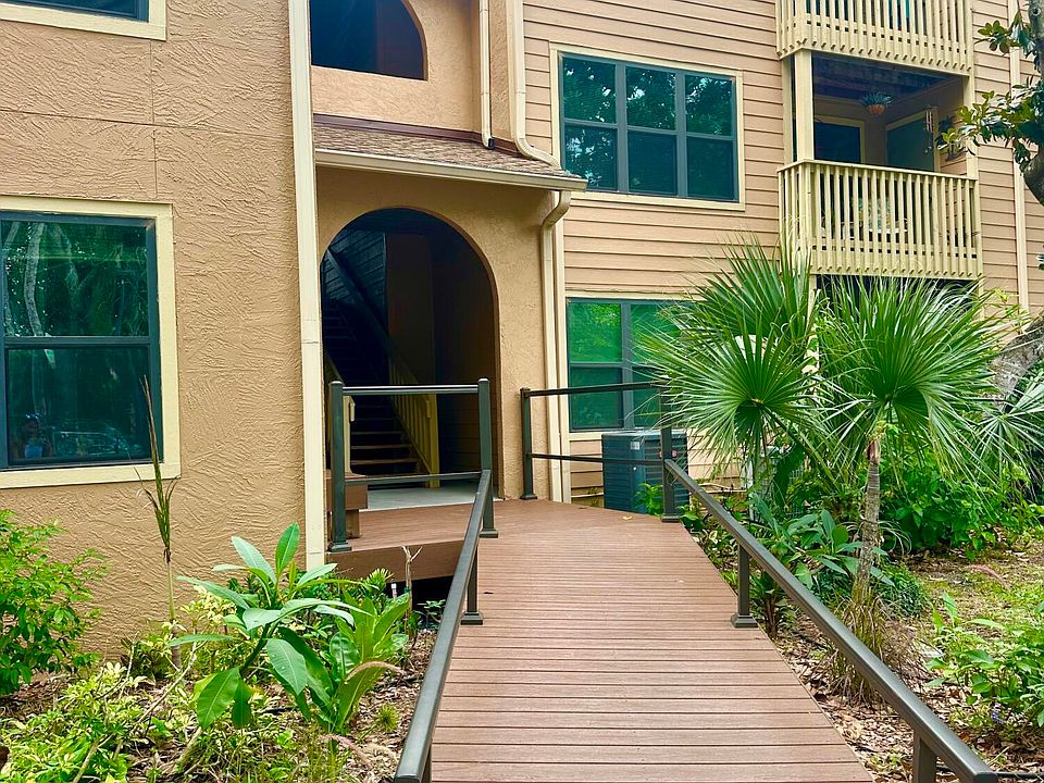 1st image of 1401 S Palmetto Ave APT 207