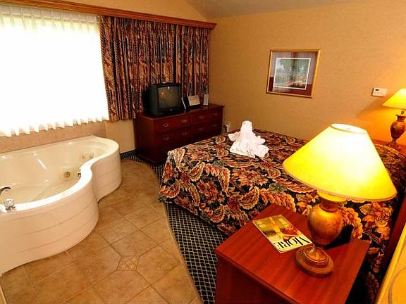 Pillowtop Queen mattress