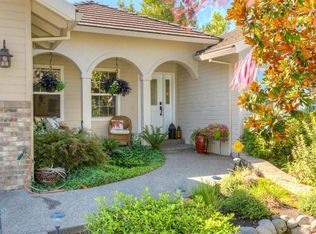 2918 Flint Ridge Ave, Medford, OR 97504