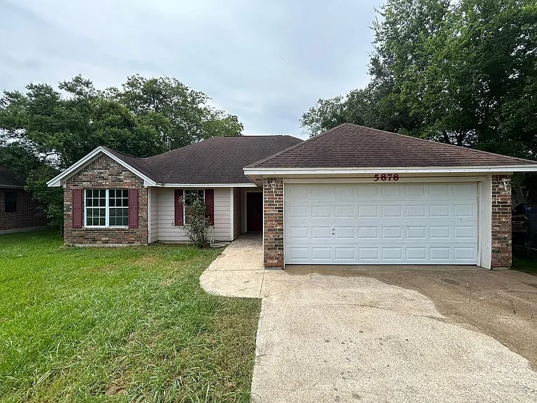 5878 Chapel Ln — Photo 1