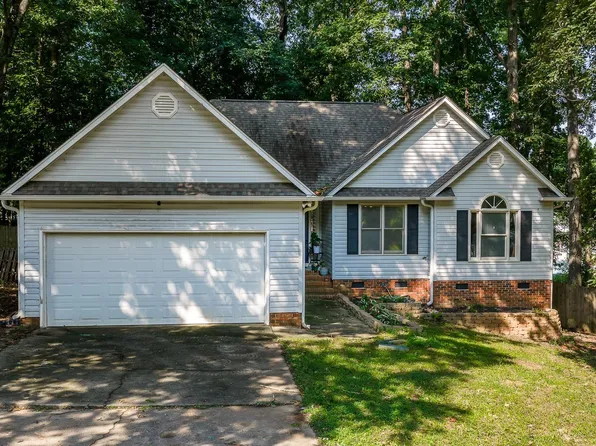 209 Torrey Ct, Simpsonville, SC 29680