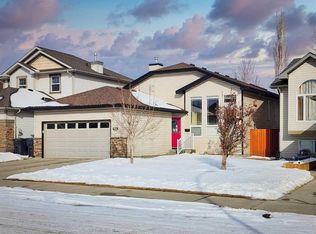 52 S Squamish Cres W, Lethbridge, AB T1K 7Y9