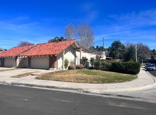 27002 Rio Prado Dr, Santa Clarita, CA 91354