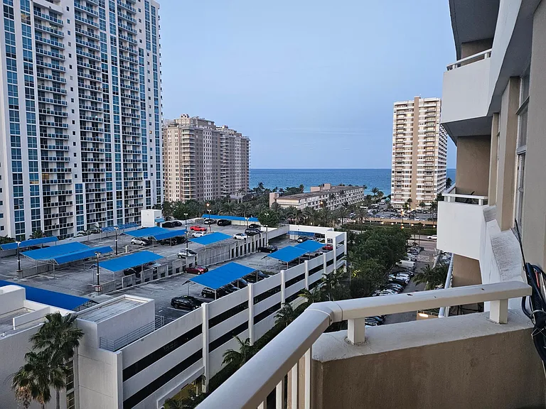 1965 S Ocean Dr #9 — Photo 56