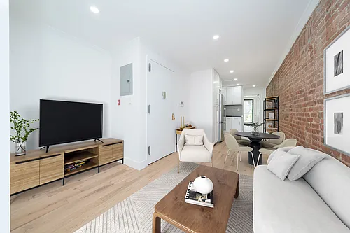 143 1st Ave #6 Photo 1