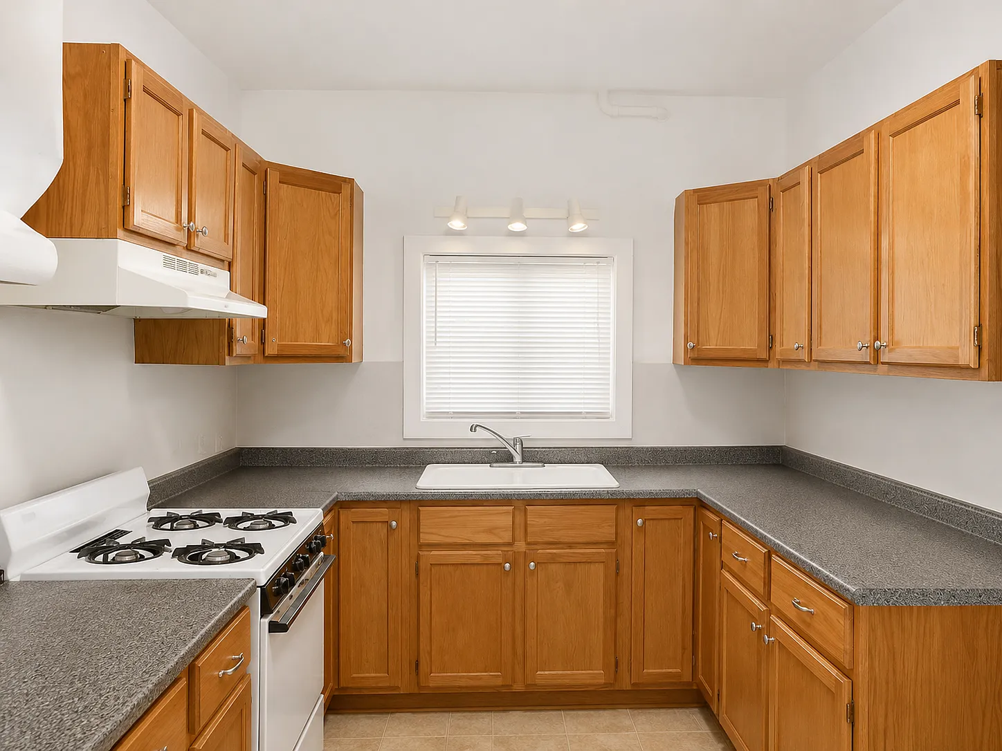 2 bed, $1,200 — Photo 2