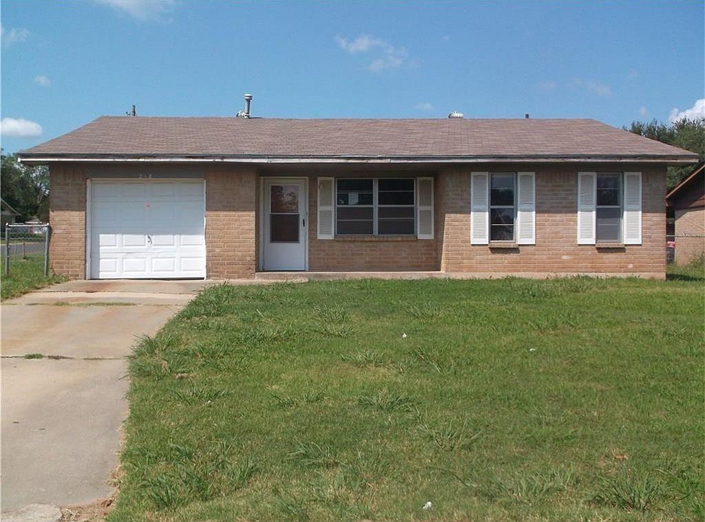 218 Debbie Ln, Tecumseh, OK 74873 | Zillow