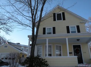 270 W Wyoming Ave, Melrose, MA 02176