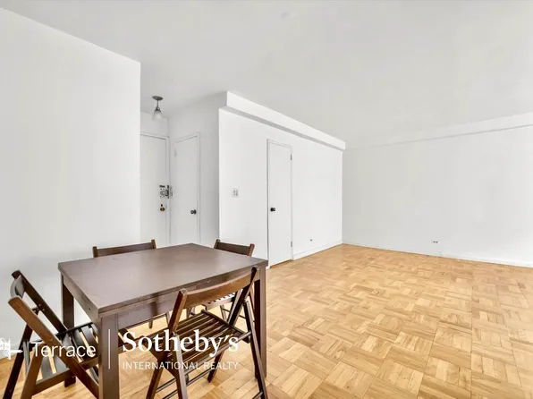 110-50 71st Road image 6 of 18