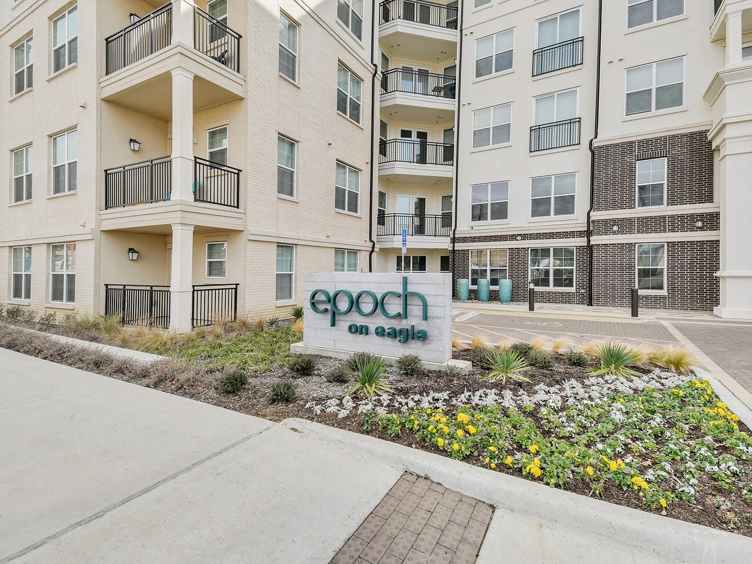Epoch on Eagle — Photo 2