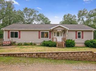 9415 Winslow Dr, Saranac, MI 48881