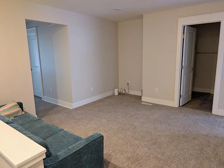 2102 Sherwood Ave #2102 — Photo 12