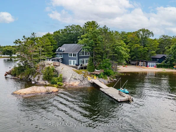 31 Gidley Tpke, Georgian Bay, ON L0K 1S0