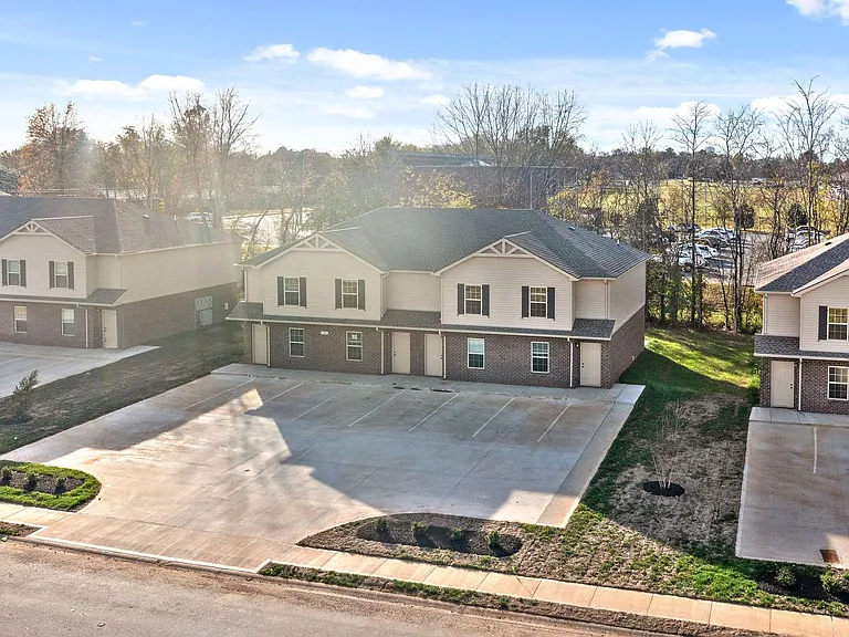 Glenkirk Dr - 1000 — Photo 30