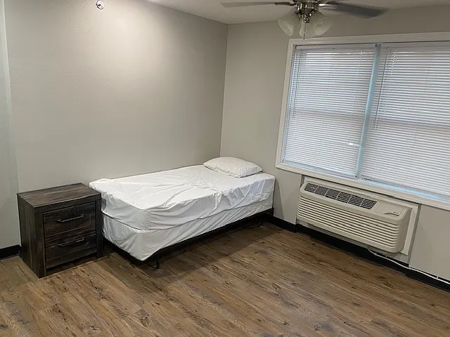 Spartan Lofts 902 N Rolla St. - 204 — Photo 4