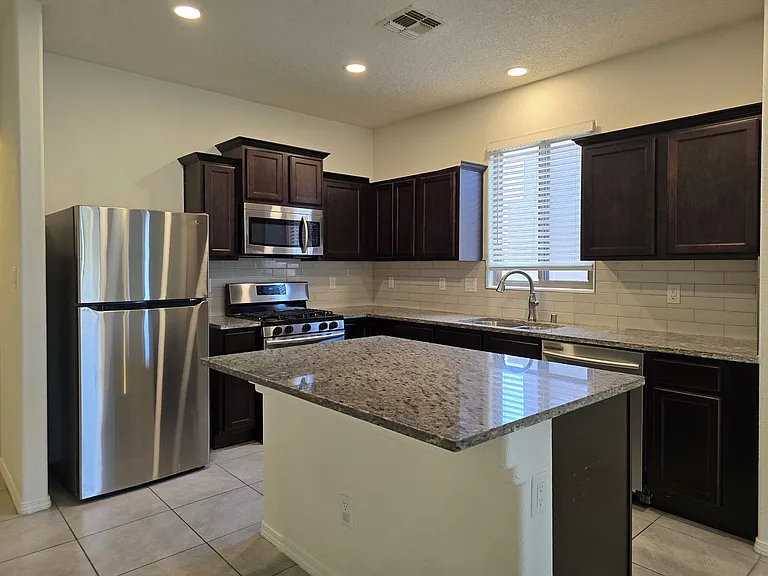 5328 Camino Del Griego — Photo 1