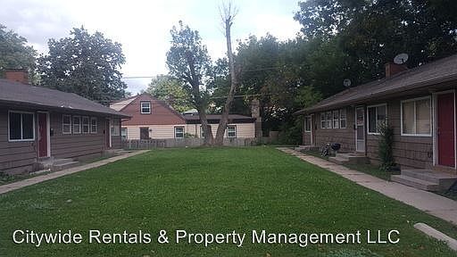 4th image of 2832 W Carmen Ave APT 4