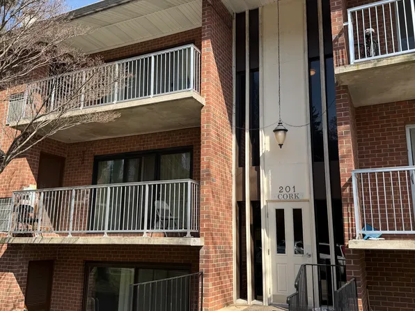 201 Cork Ln APT 201, Reisterstown, MD 21136