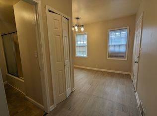 23 Acker St W #4, Saint Paul, MN 55117