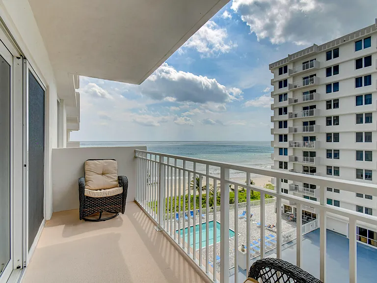 3221 S Ocean Blvd #505 — Photo 3
