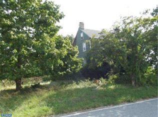 102 Stow Neck Rd, Salem, NJ 08079