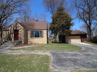 8610 Northwestern Ave, Racine, WI 53406