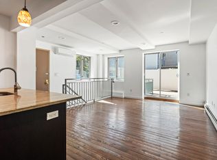 117 Kingsland Ave APT 1C, Brooklyn, NY 11222