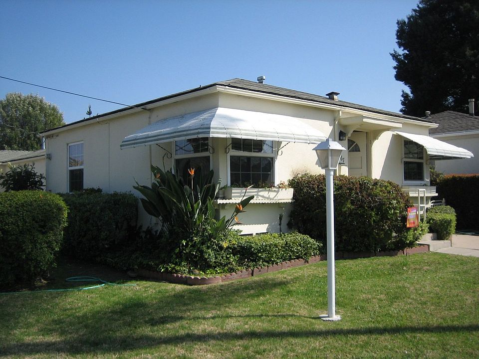 1st image of 4867 E Mountain View Dr