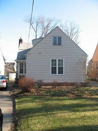 573 Humiston